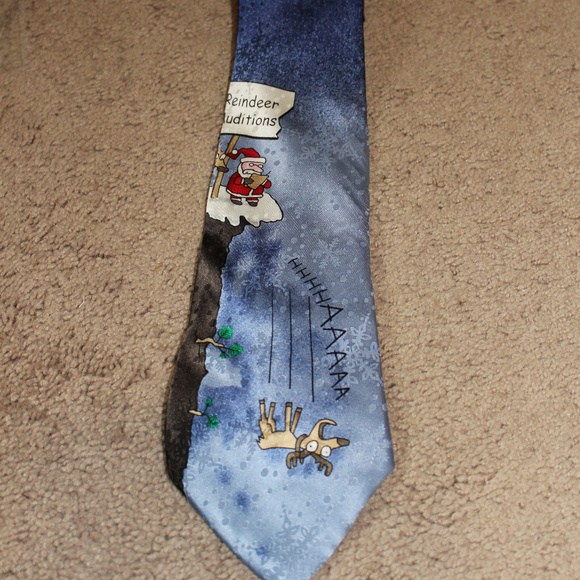 Other - NWOT! Santa & Reindeer Tie